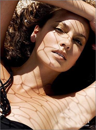 八面玲珑的申小姐